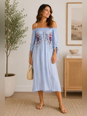True Destiny NWT Embroidered MIDI Boho Blue Dress off the shoulder with straps.